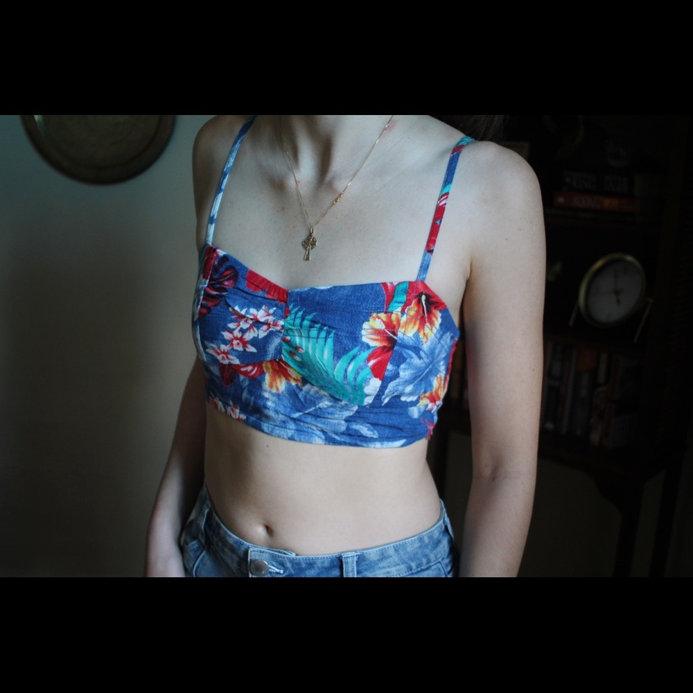 Roxy aloha crop 🌺